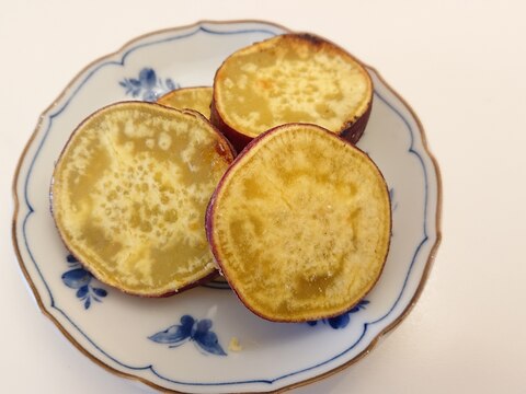 サツマイモの砂糖レモン焼き